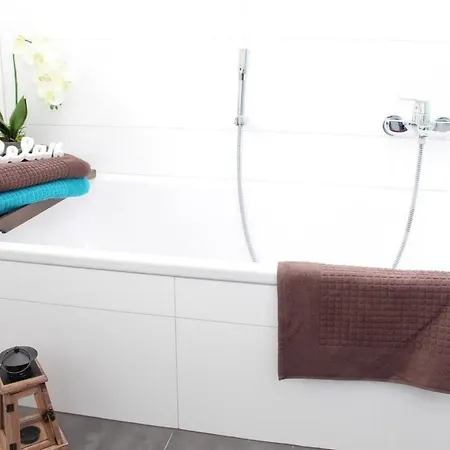 Larum By Interhome *